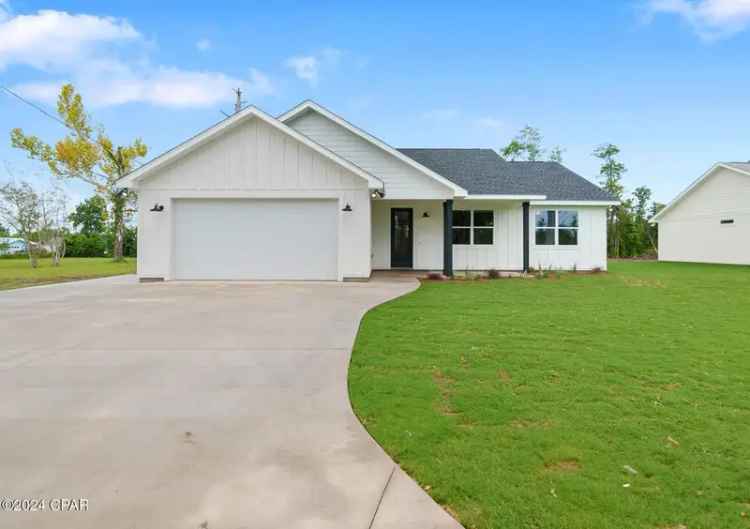 Single-family house For Sale in Panama City, Florida