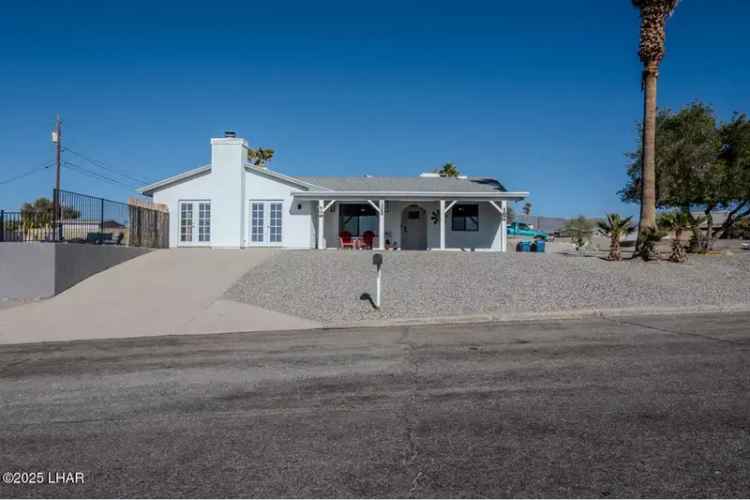 Single-family house For Sale in 1588, Neptune Drive, Lake Havasu City, Arizona