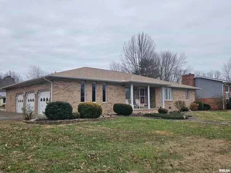 Single-family house For Sale in 117, North Plains Avenue, Marion, Illinois