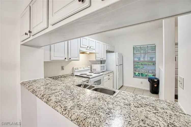 House For Sale in 10034, Poppy Hill Drive, Fort Myers, Florida