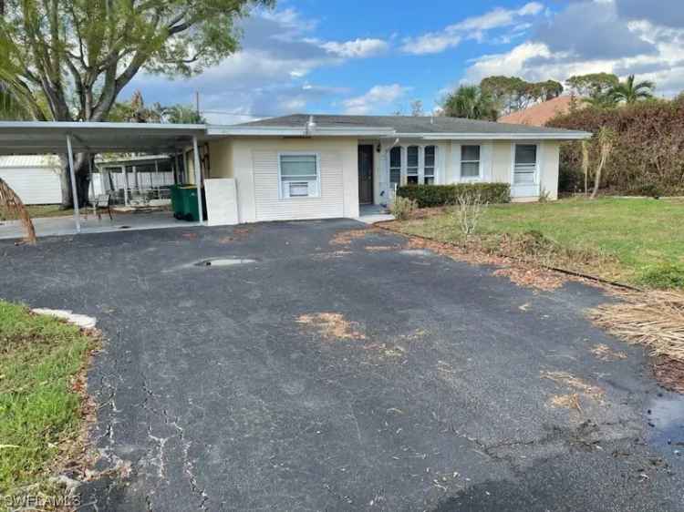 Single-family house For Sale in Florida