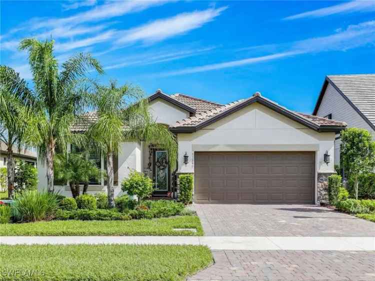 Single-family house For Sale in Fort Myers, Florida