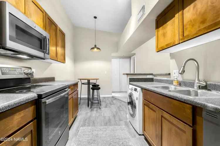 Condo For Sale in 1385, West University Avenue, Flagstaff, Arizona