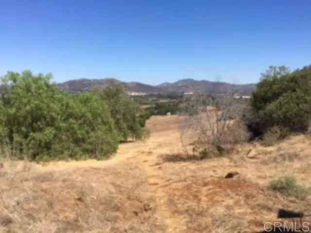 Land For Sale in San Marcos, California