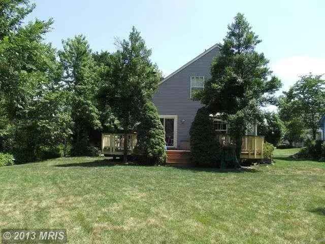 Beautiful 3 BR 3 BA Victorian Home in Franklin Farm