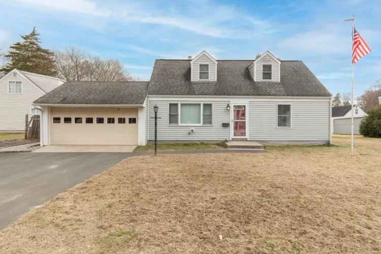 Single-family house For Sale in 2, Oven Rock Road, Bethel, Connecticut