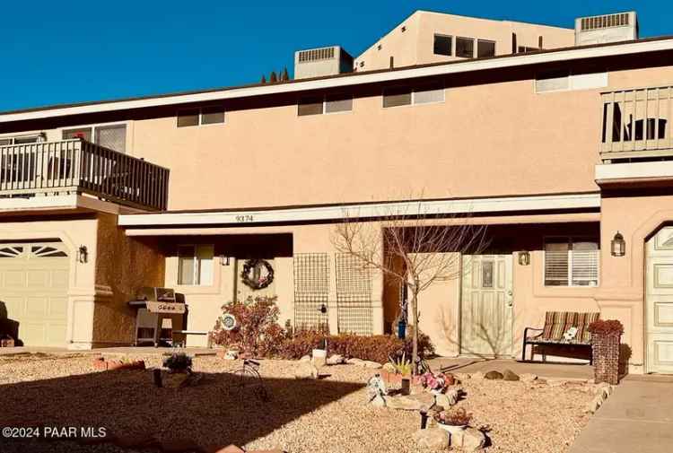 Multi-family house For Sale in 9374, East Lakeshore Drive, Prescott Valley, Arizona