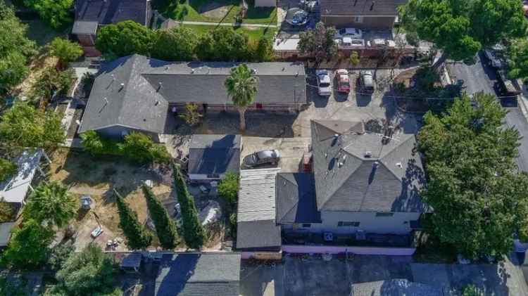 Multi-family house For Sale in California