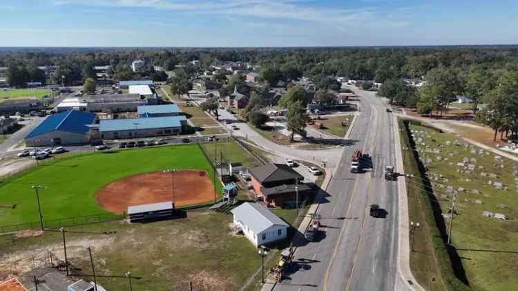 Land For Sale in 1826, Main Street, Turbeville, South Carolina