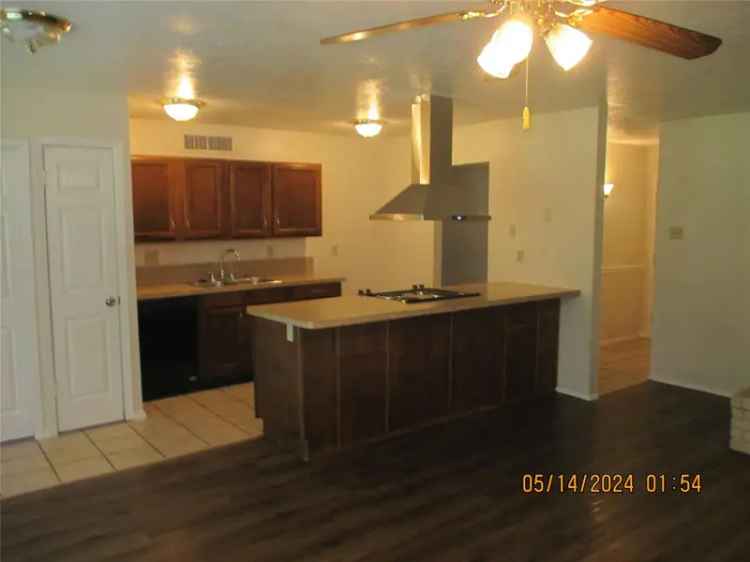 House For Rent in 553, Cumberland Drive, Allen, Texas