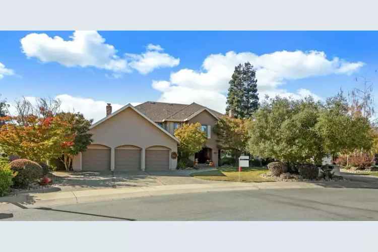 Single-family house For Sale in Lodi, California