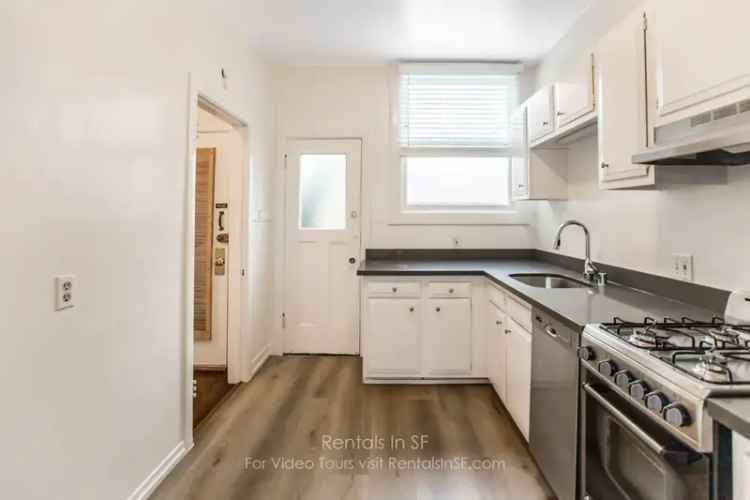 1 Bedroom Alamo Square Apartment - Renovated Kitchen Hardwood Floors