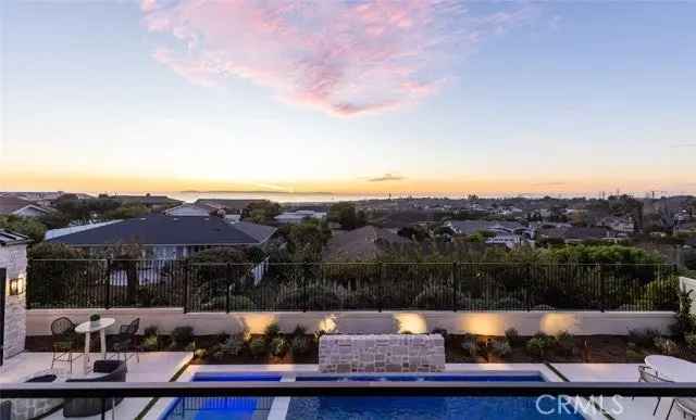 Single-family house For Sale in 1543, Sandcastle Drive, Newport Beach, California