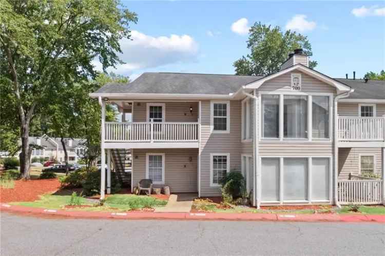 Condo For Sale in 707, Augusta Drive Southeast, Marietta, Georgia