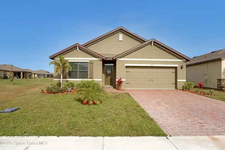 Single-family house For Sale in Palm Bay, Florida