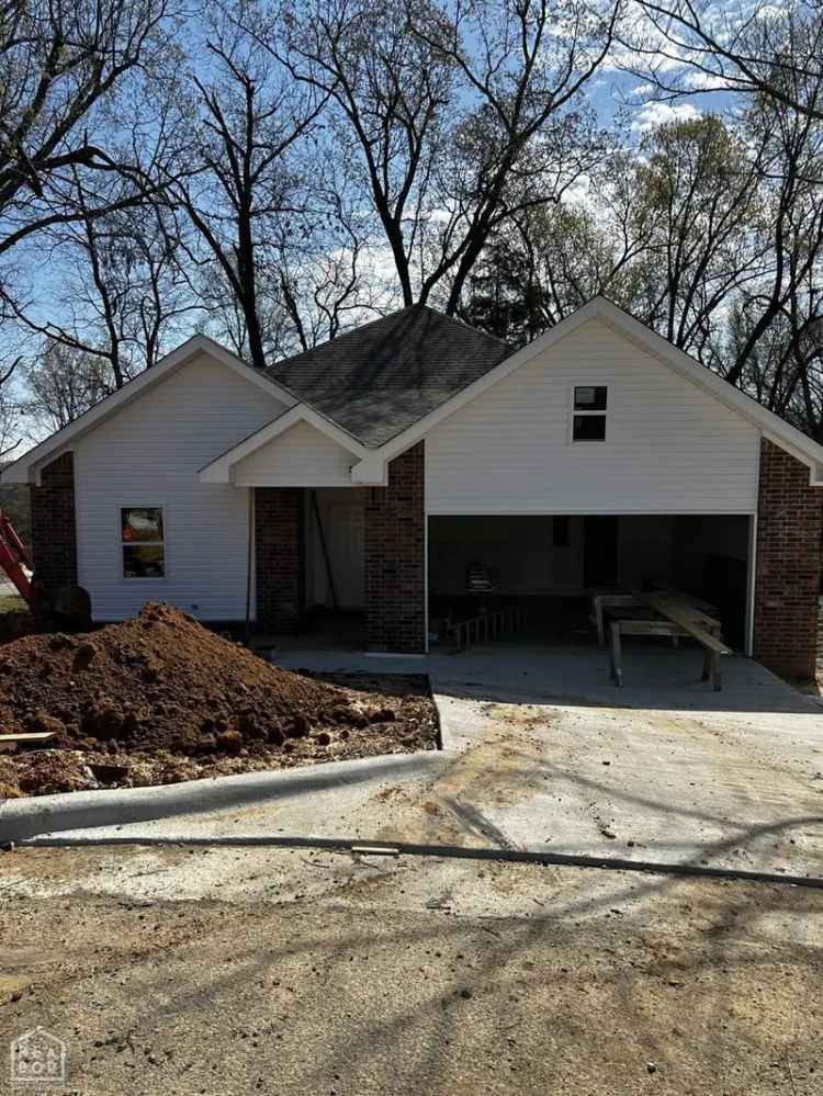 Single-family house For Sale in Jonesboro, Arkansas