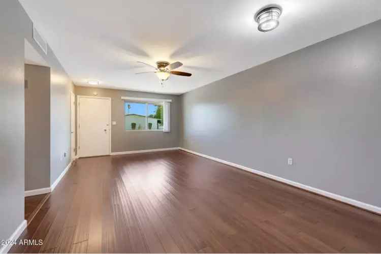 Apartment For Sale in 13628, North 110th Avenue, Sun City, Arizona