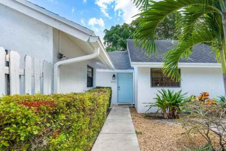 House For Sale in Delray Beach, Florida