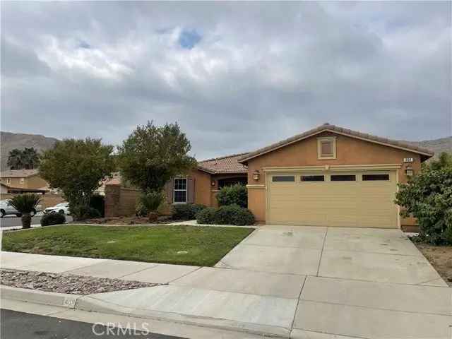 Single-family house For Sale in 602, Julian Avenue, San Jacinto, California