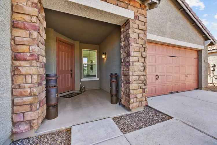 Single-family house For Sale in 18335, West Lundberg Street, Surprise, Arizona