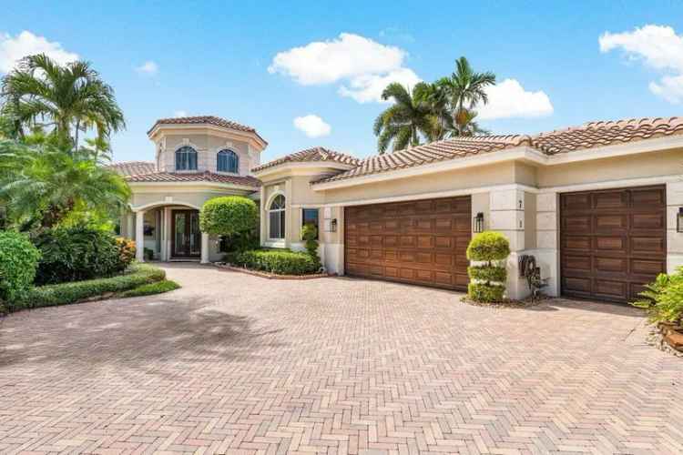 Single-family house For Sale in Boynton Beach, Florida