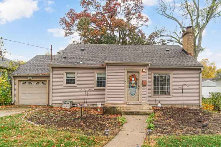 Single-family house For Sale in 2628, Lincoln Street, Highland, Indiana