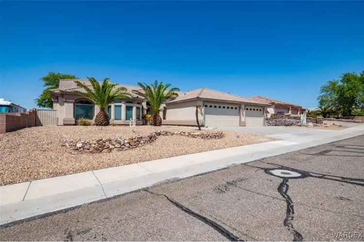 Single-family house For Sale in Bullhead City, Arizona