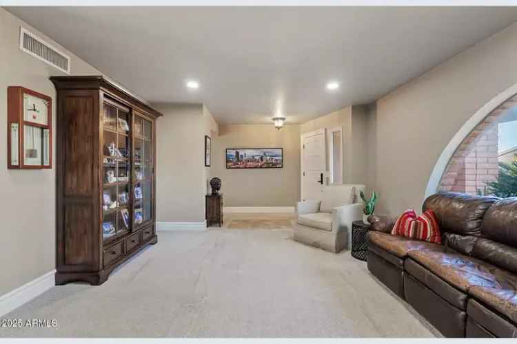 Single-family house For Sale in 2021, East Orion Street, Tempe, Arizona