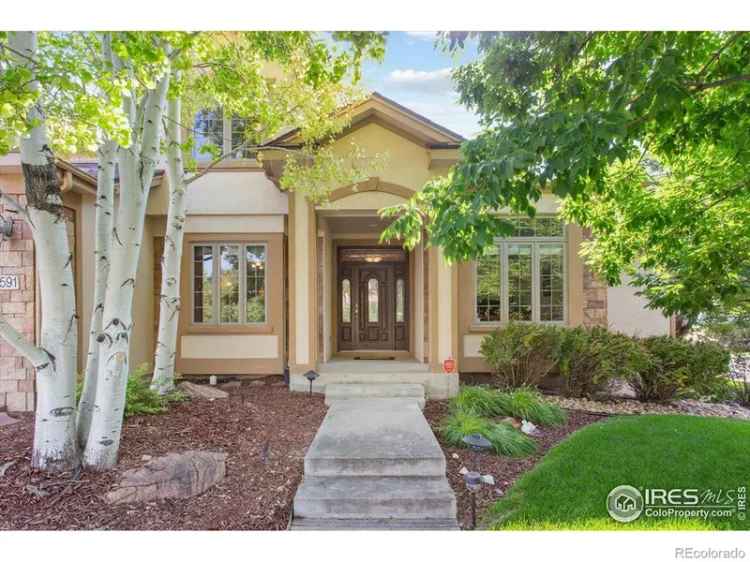 Single-family house For Sale in Windsor, Colorado