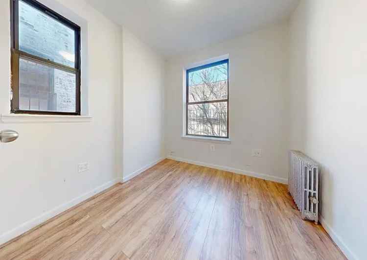 3 Bed Floor-Through Apartment Near Central Park