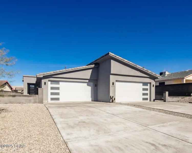 Multi-family house For Sale in 3617, Hollister Drive, Lake Havasu City, Arizona