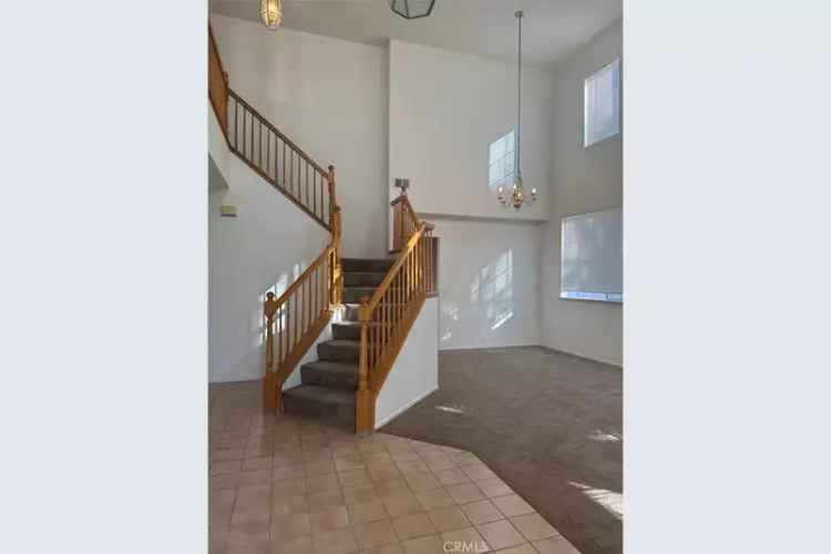 Single-family house For Sale in 28232, Tierra Vista Road, Temecula, California