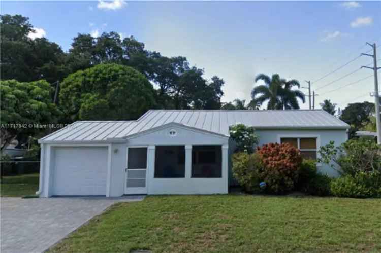 Single-family house For Sale in 901, Southwest 18th Court, Fort Lauderdale, Florida