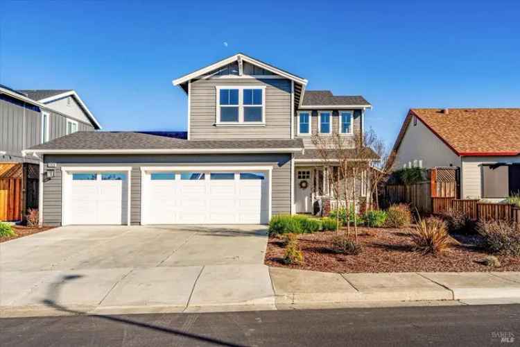 Single-family house For Sale in 1864, Crimson Lane, Santa Rosa, California