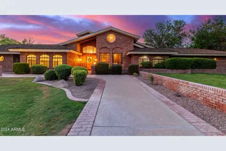 Single-family house For Sale in 1020, East Caroline Lane, Tempe, Arizona