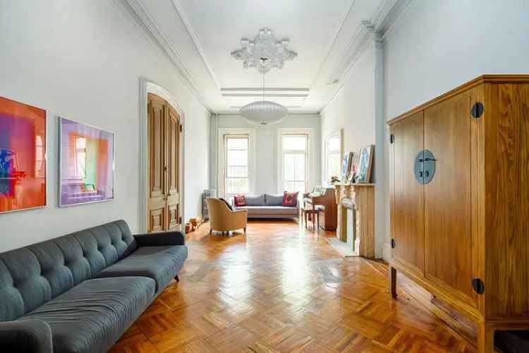 Elegant Loft-Like Studio in Bed-Stuy