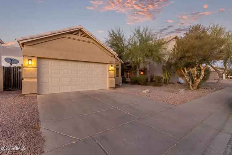 Single-family house For Sale in 4322, East South Fork Drive, Phoenix, Arizona