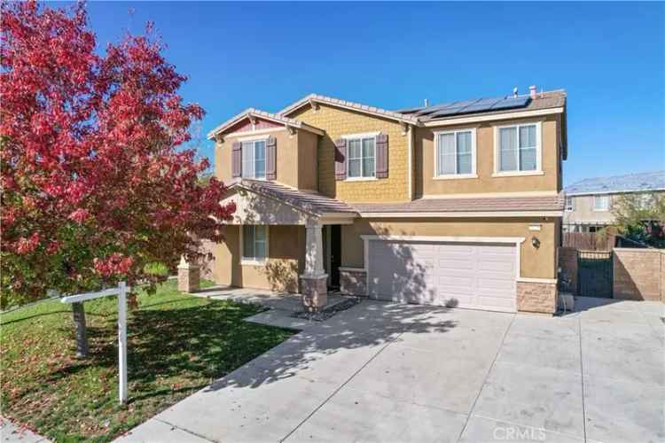 Single-family house For Sale in Menifee, California