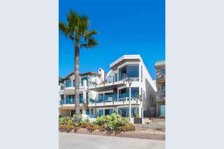 Single-family house For Sale in 708, The Strand, Manhattan Beach, California