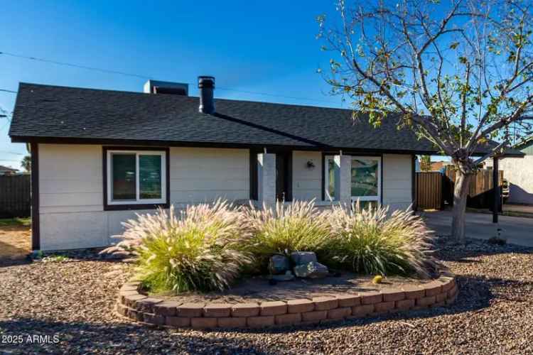 Single-family house For Sale in 261, West 21st Avenue, Apache Junction, Arizona