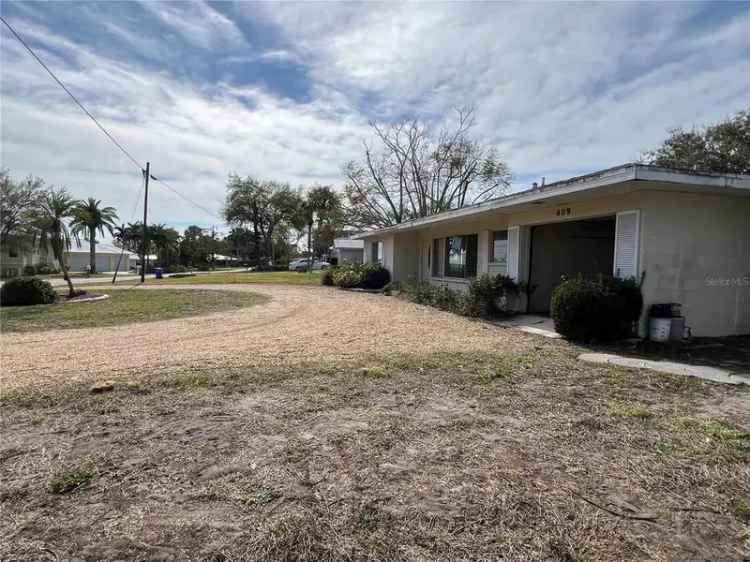 Single-family house For Sale in 409, Bayshore Drive, Venice, Florida