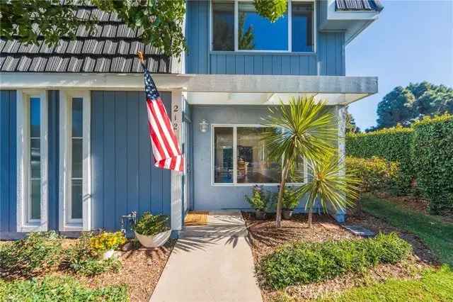 Single-family house For Sale in 21210, Sailors Bay Lane, Huntington Beach, California