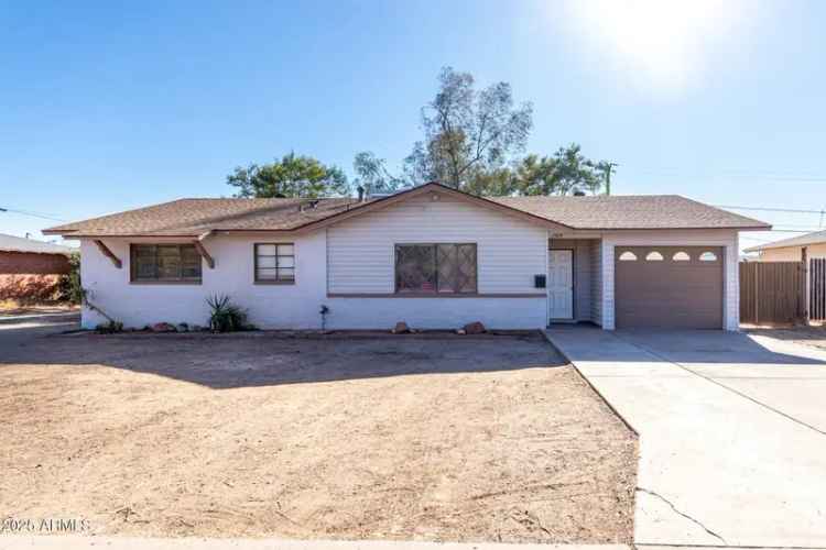 Single-family house For Sale in 2905, West Stella Lane, Phoenix, Arizona