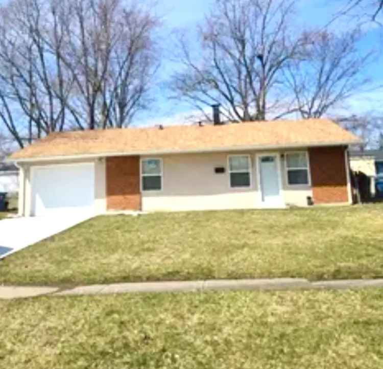 Single-family house For Sale in 2053, 219th Place, Sauk Village, Illinois