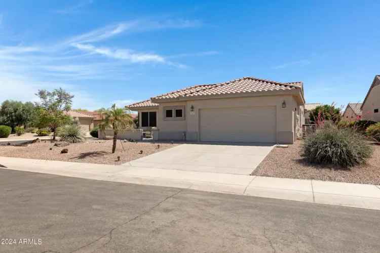 Single-family house For Sale in 15437, West La Salinas Lane, Surprise, Arizona