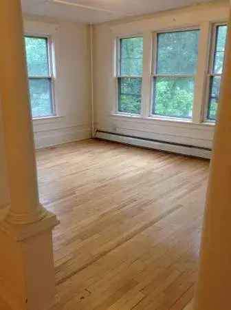 Burlington VT Apartment for Rent Near UVM and Champlain College