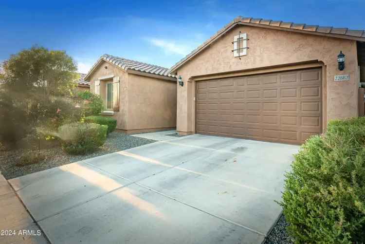 Single-family house For Sale in 22882, East Marsh Road, Queen Creek, Arizona