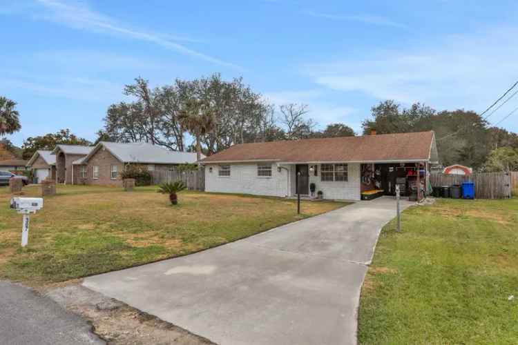 Single-family house For Sale in 307, Warbler Road, Saint Augustine South, Florida