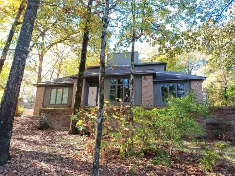 Single-family house For Sale in 2738, Bent Creek Road, Auburn, Alabama