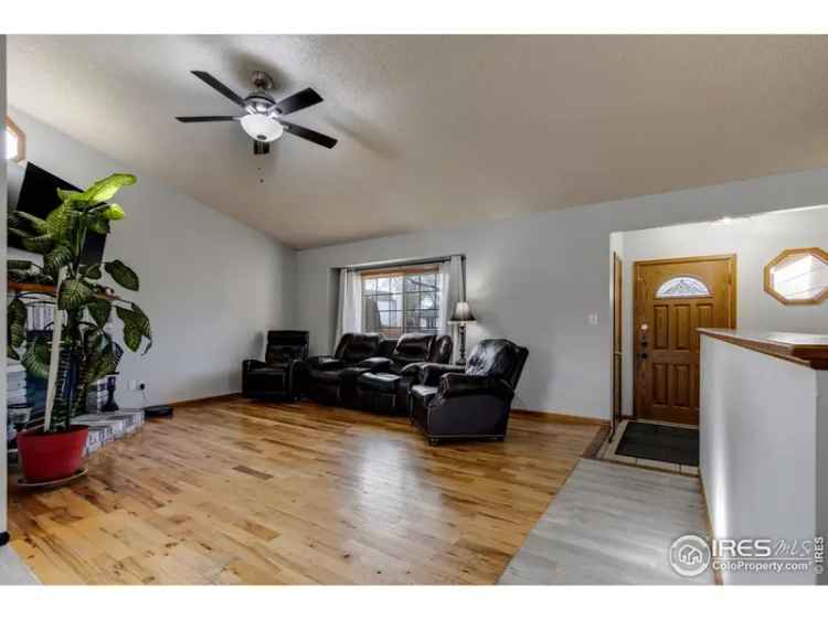 Single-family house For Sale in 1118, South Edinburgh Drive, Loveland, Colorado